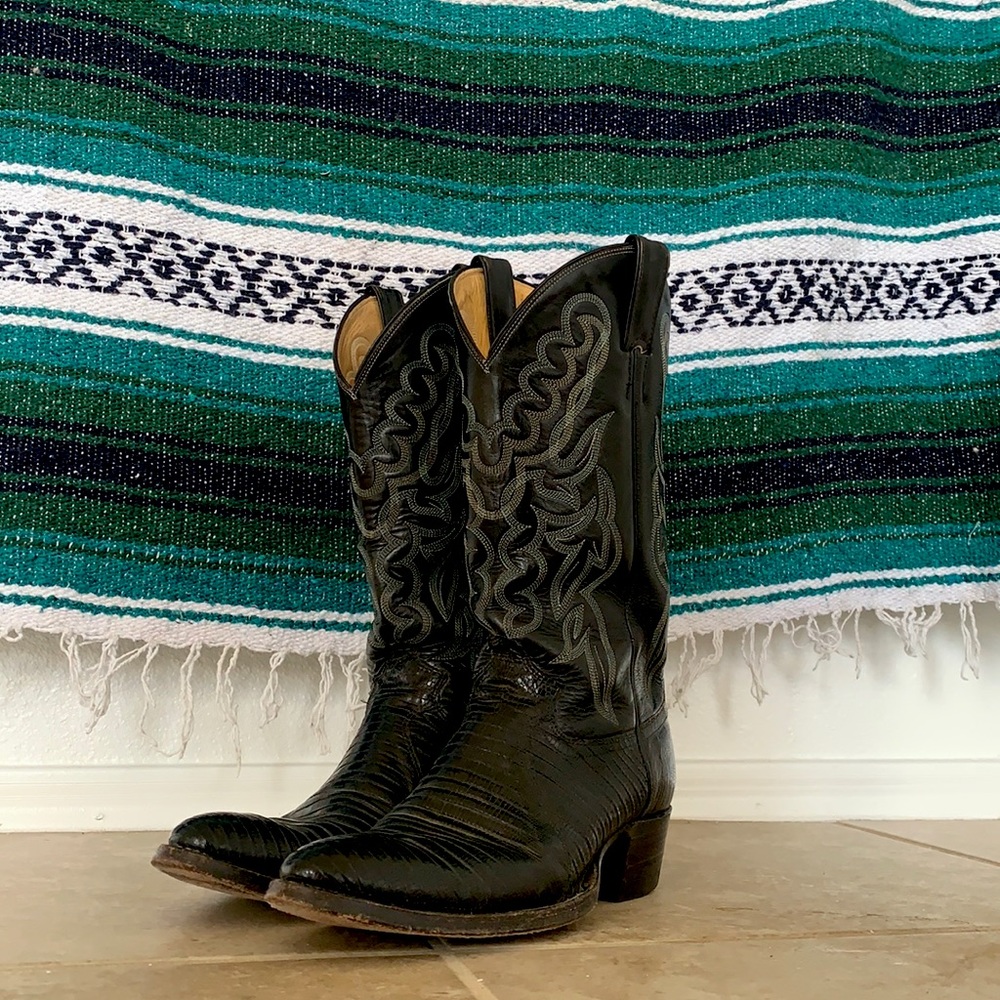 Justin black cowboy boots size 9